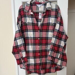 Old Navy Women’s “boyfriend shirt” Plaid Button-Up  NWT